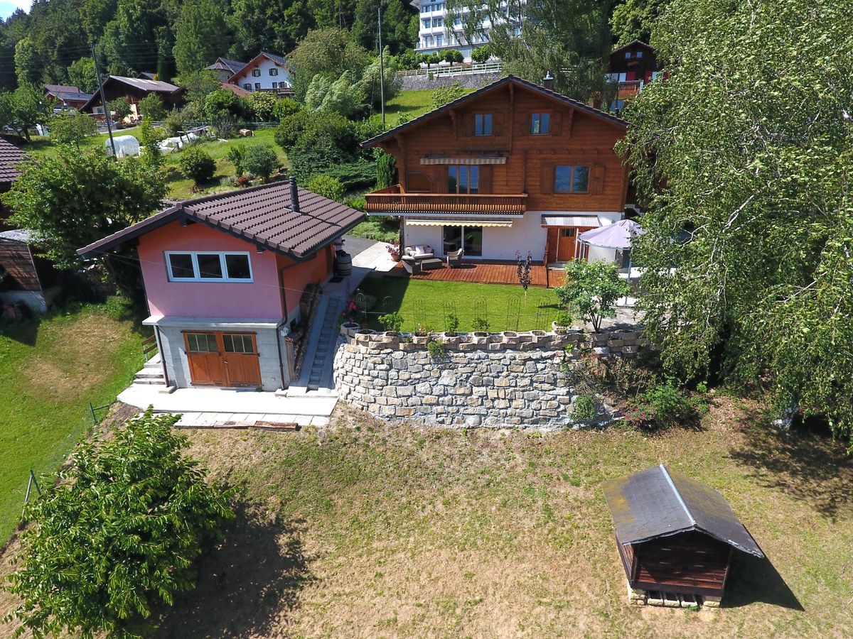 Magnifique chalet et grand terrain – vue sur les Dents du Midi