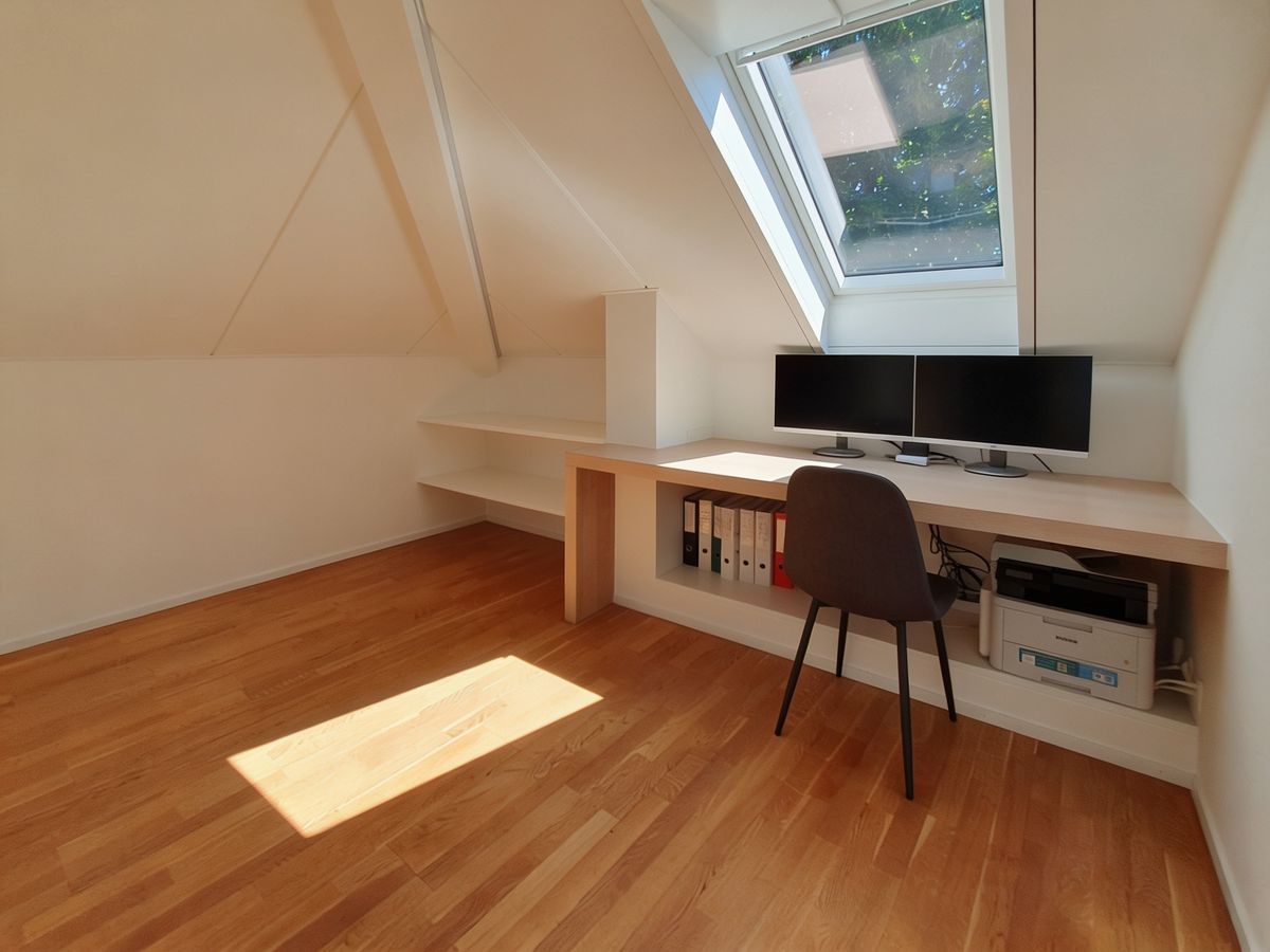 Superbe attique de 3.5 pièces avec balcon sud